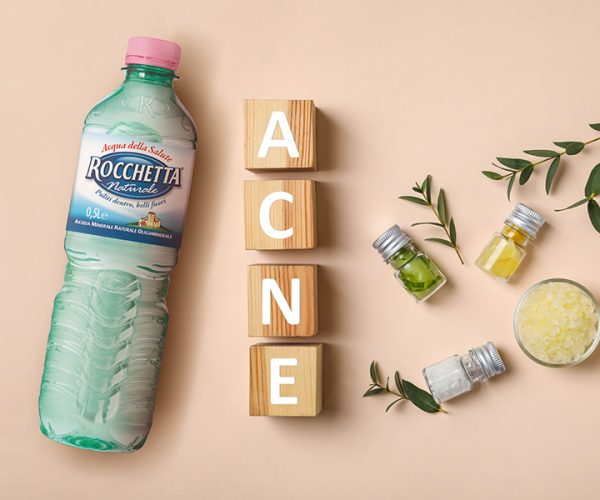 Acne e alimentazione: 10 consigli utili