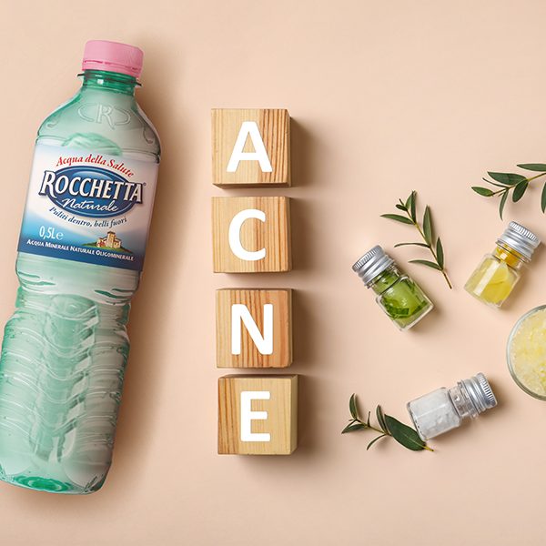 Acne e alimentazione: 10 consigli utili