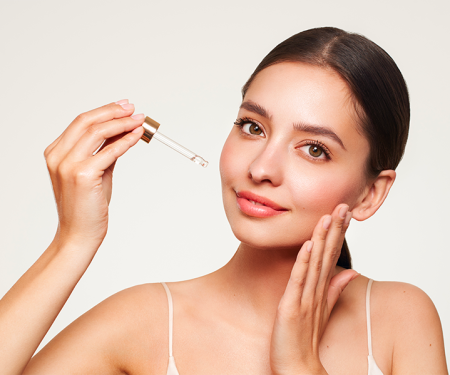 Ingredienti cosmetici che fanno bene alla pelle: 8 consigli per sceglierli
