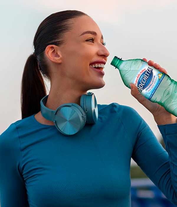 Idratazione e metabolismo: un supporto alla vita attiva